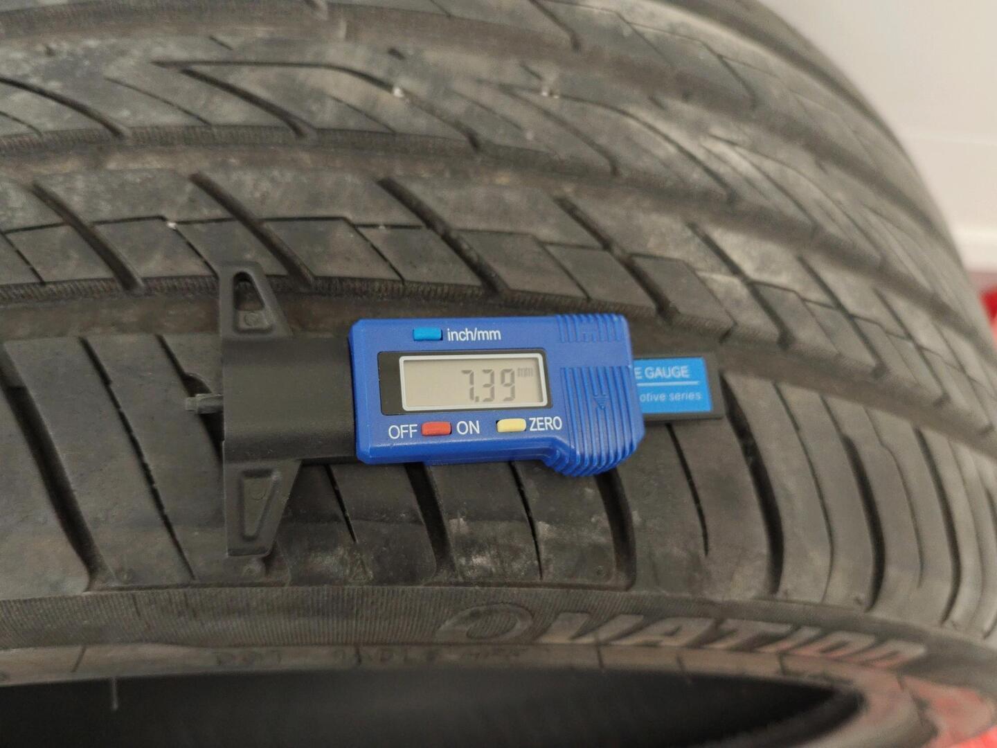 MERCEDES-BENZ E 2017