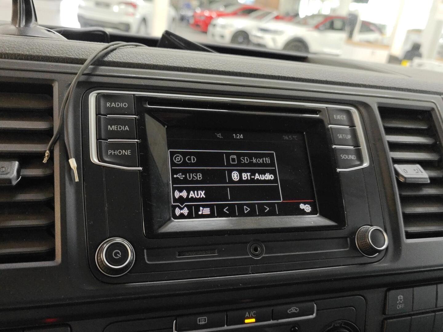 VOLKSWAGEN Transporter 2019