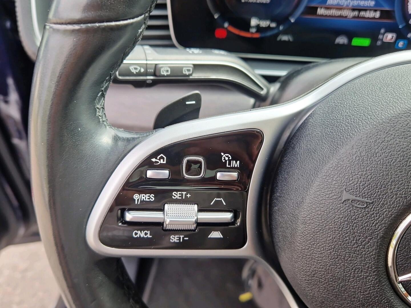 MERCEDES-BENZ GLE 2021