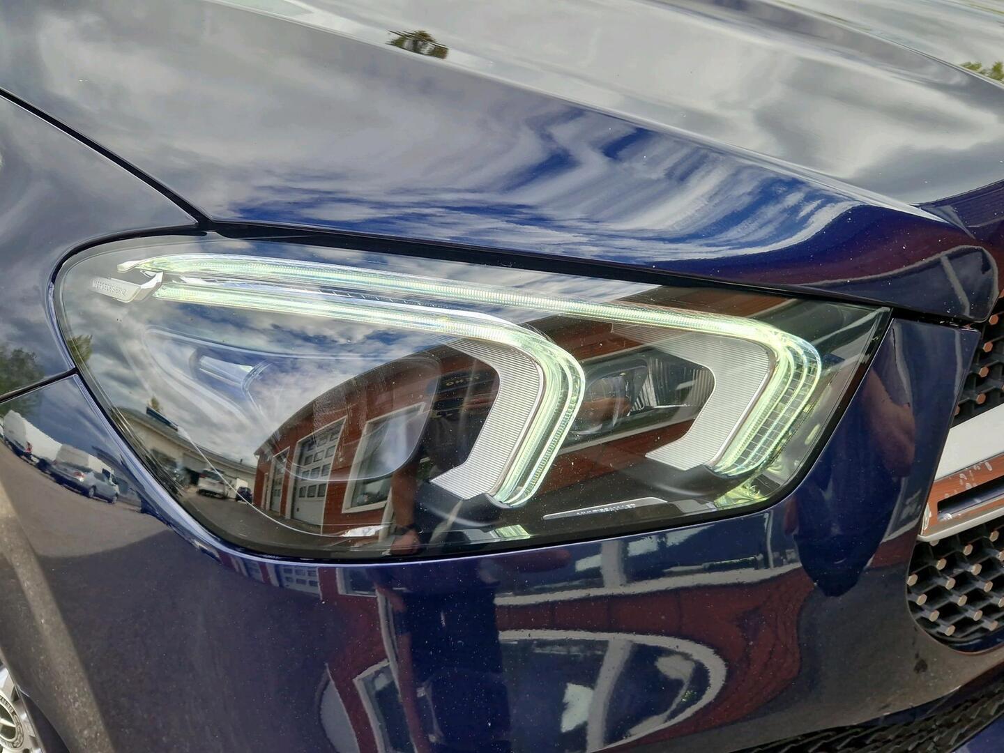 MERCEDES-BENZ GLE 2021