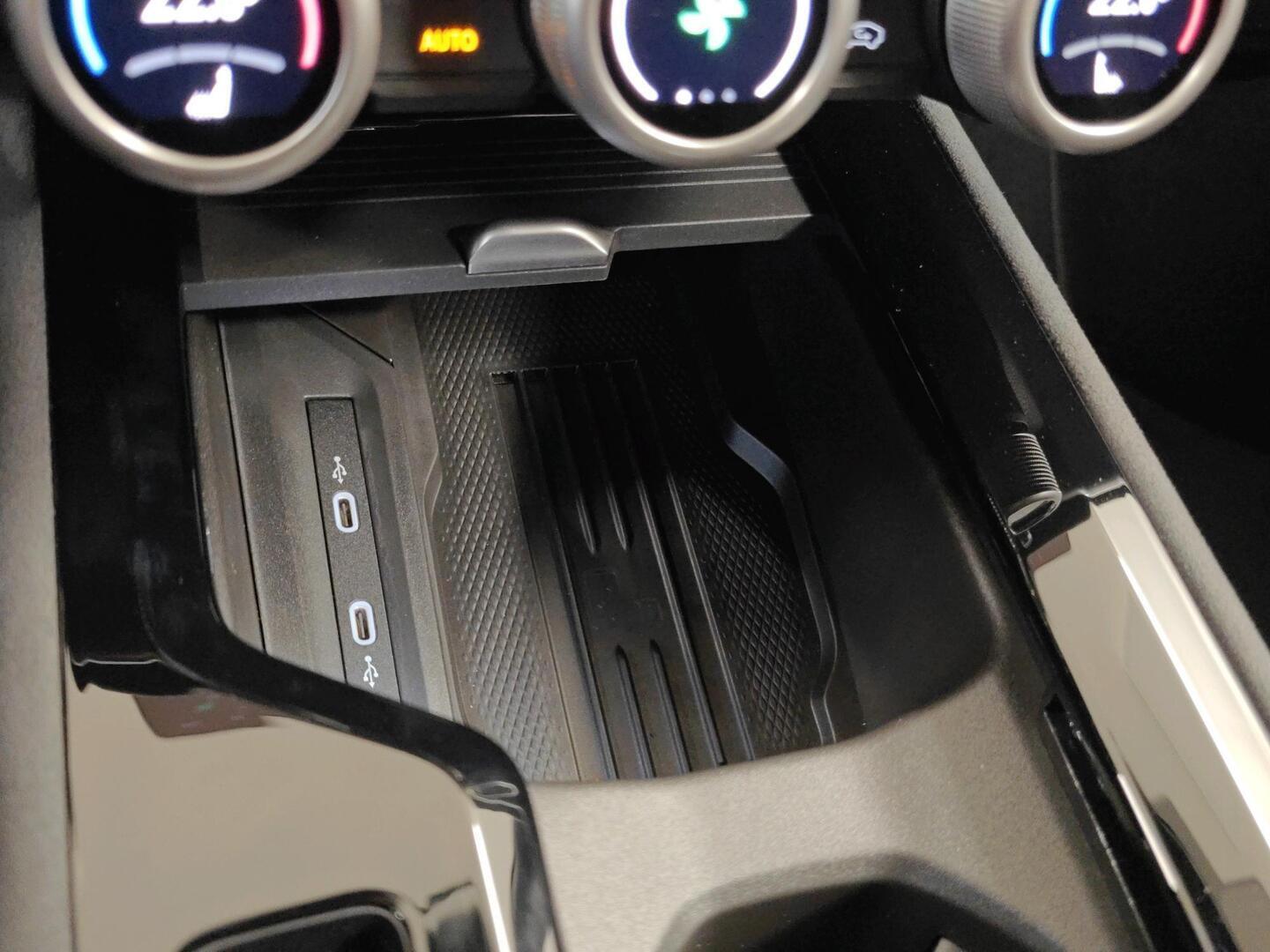 SKODA Superb 2026