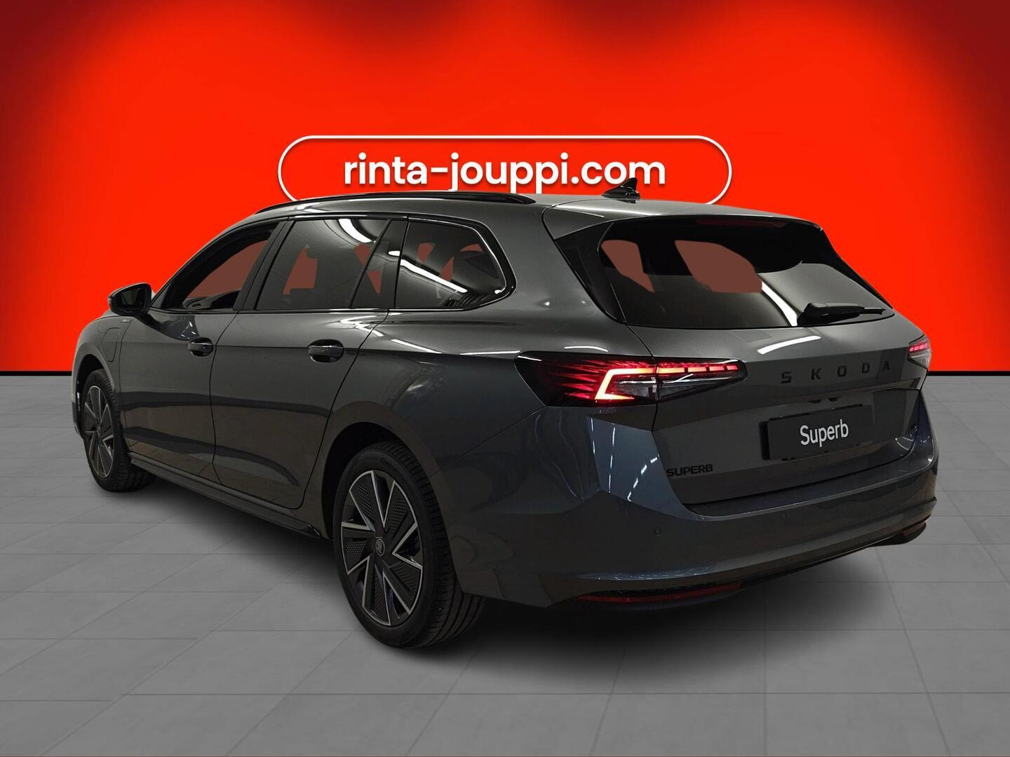 SKODA Superb 2026