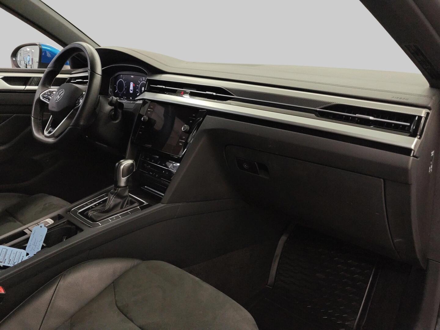 VOLKSWAGEN Arteon 2023
