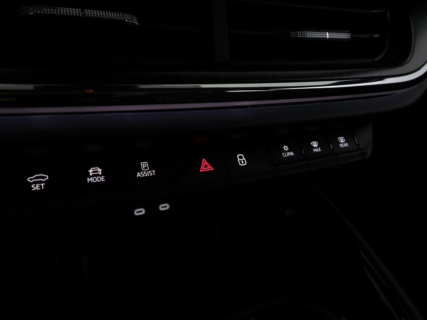 SKODA ENYAQ 2023