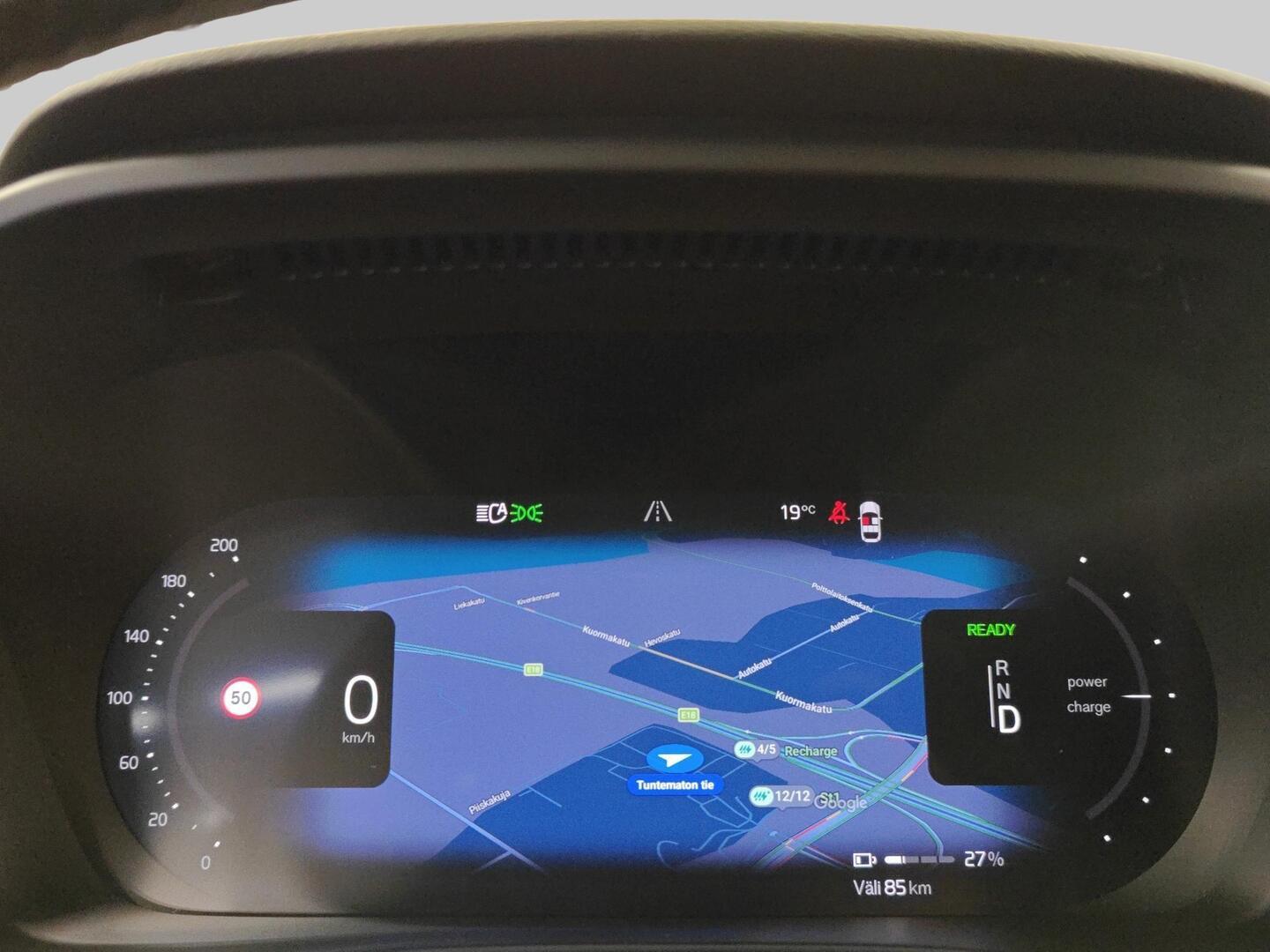 VOLVO XC40 2021