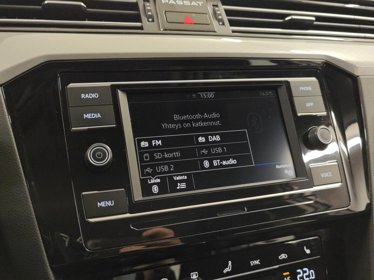 VOLKSWAGEN Passat 2021