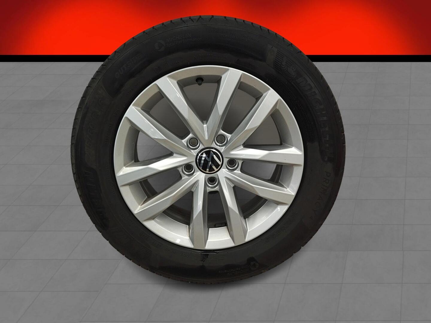 VOLKSWAGEN Passat 2021