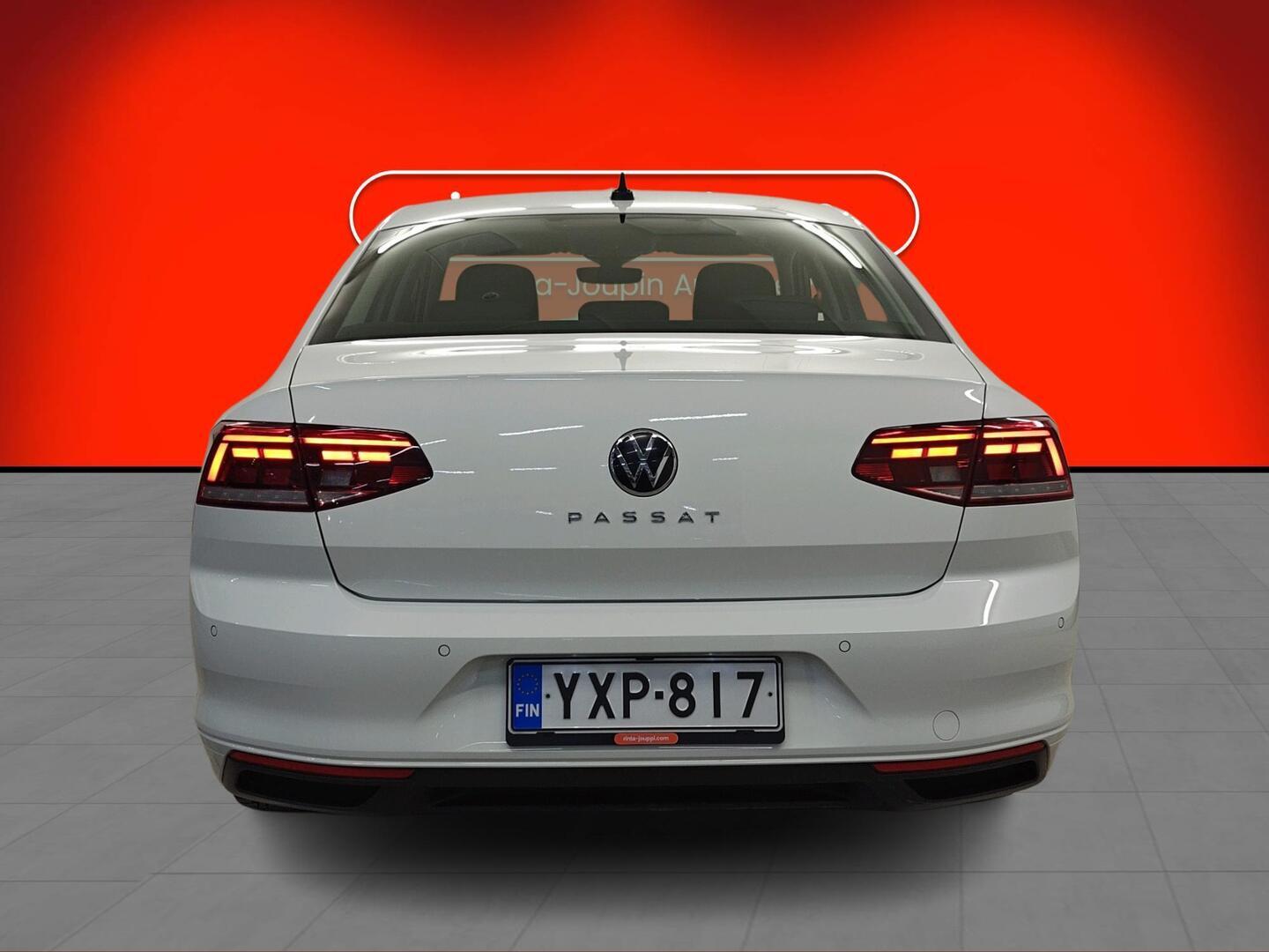 VOLKSWAGEN Passat 2021