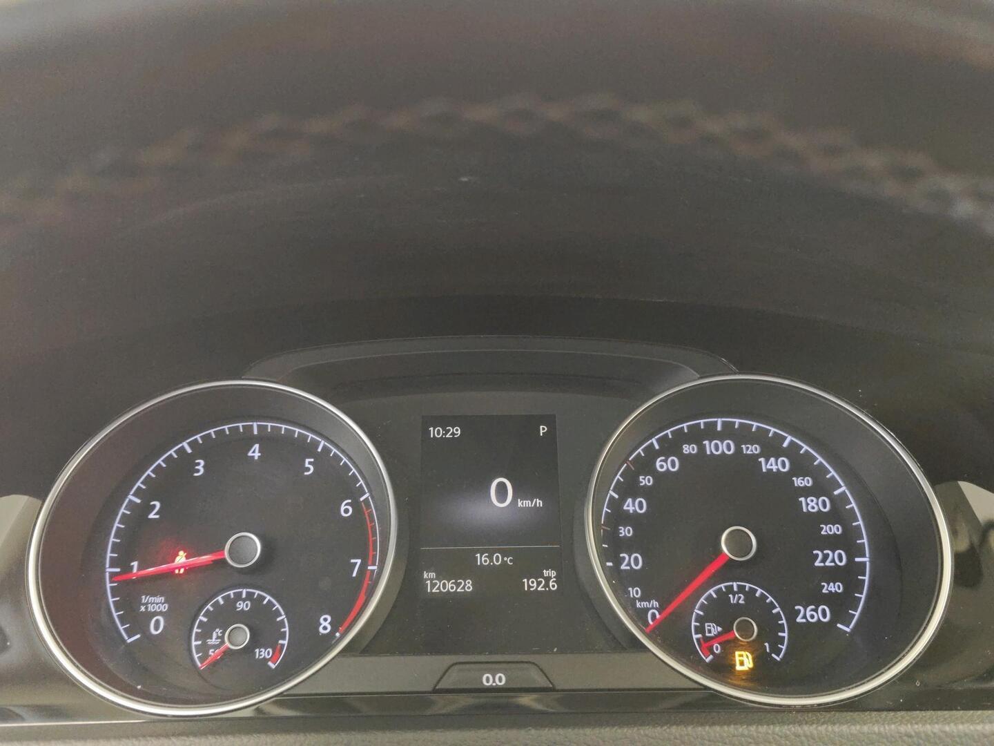 VOLKSWAGEN GOLF 2017