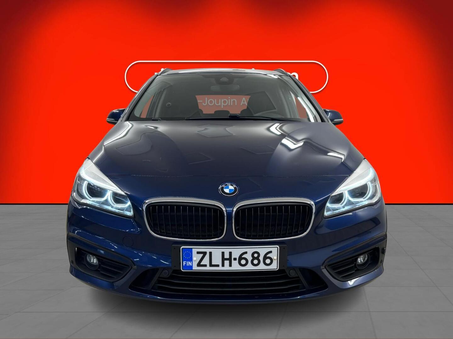 BMW 218 2017