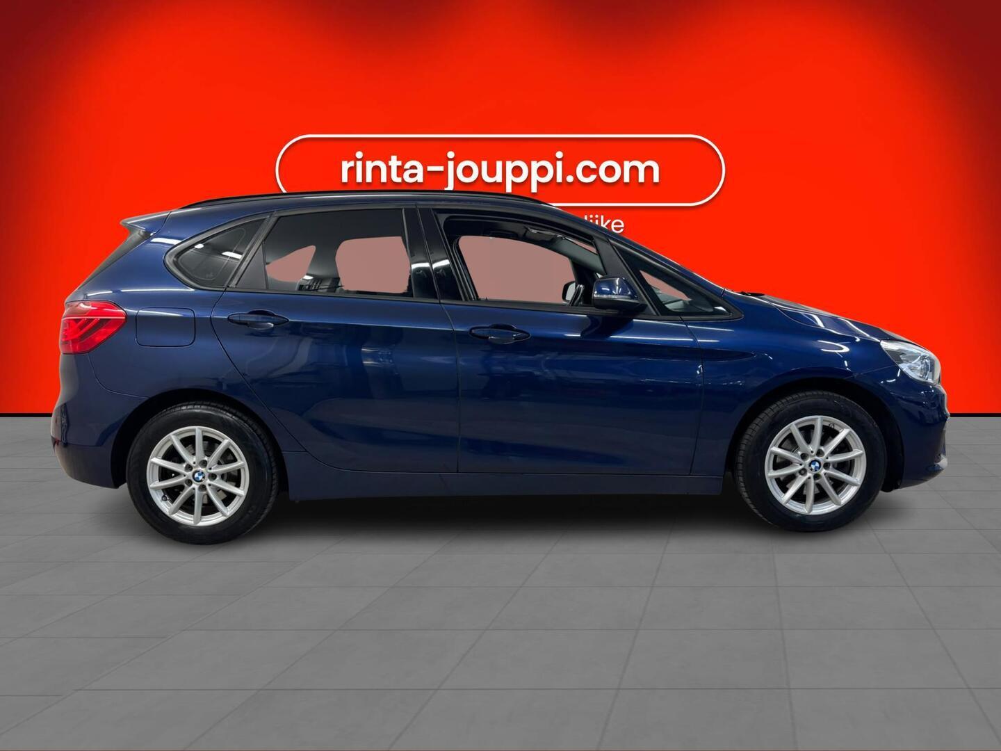 BMW 218 2017