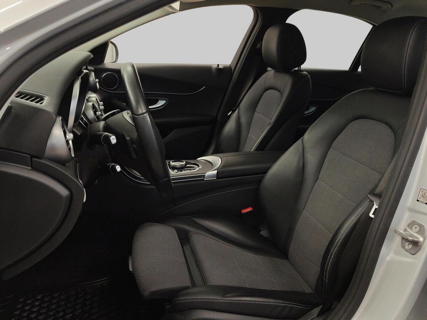 MERCEDES-BENZ C 2017