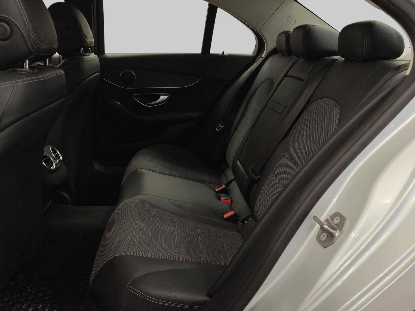 MERCEDES-BENZ C 2017