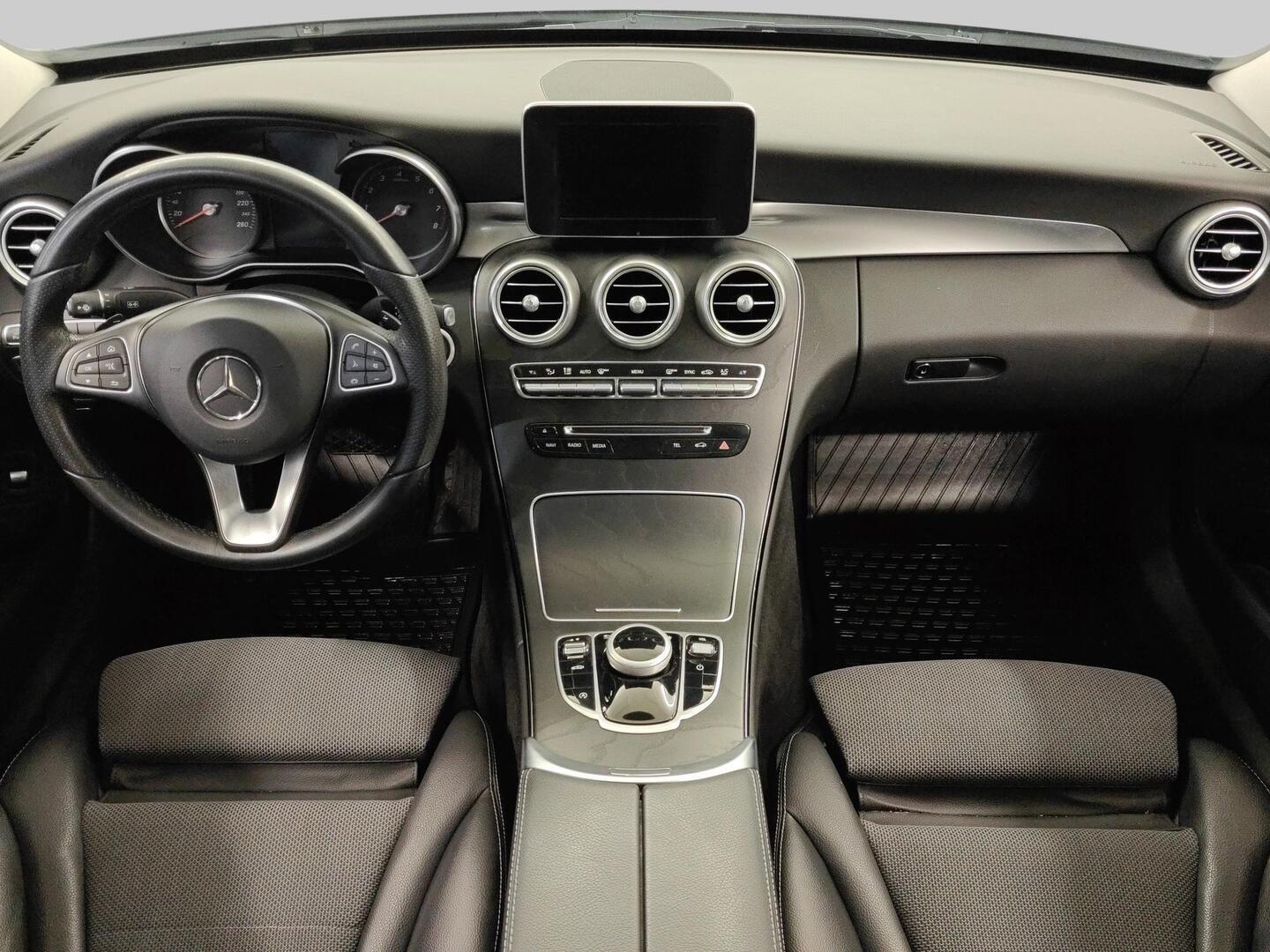 MERCEDES-BENZ C 2017