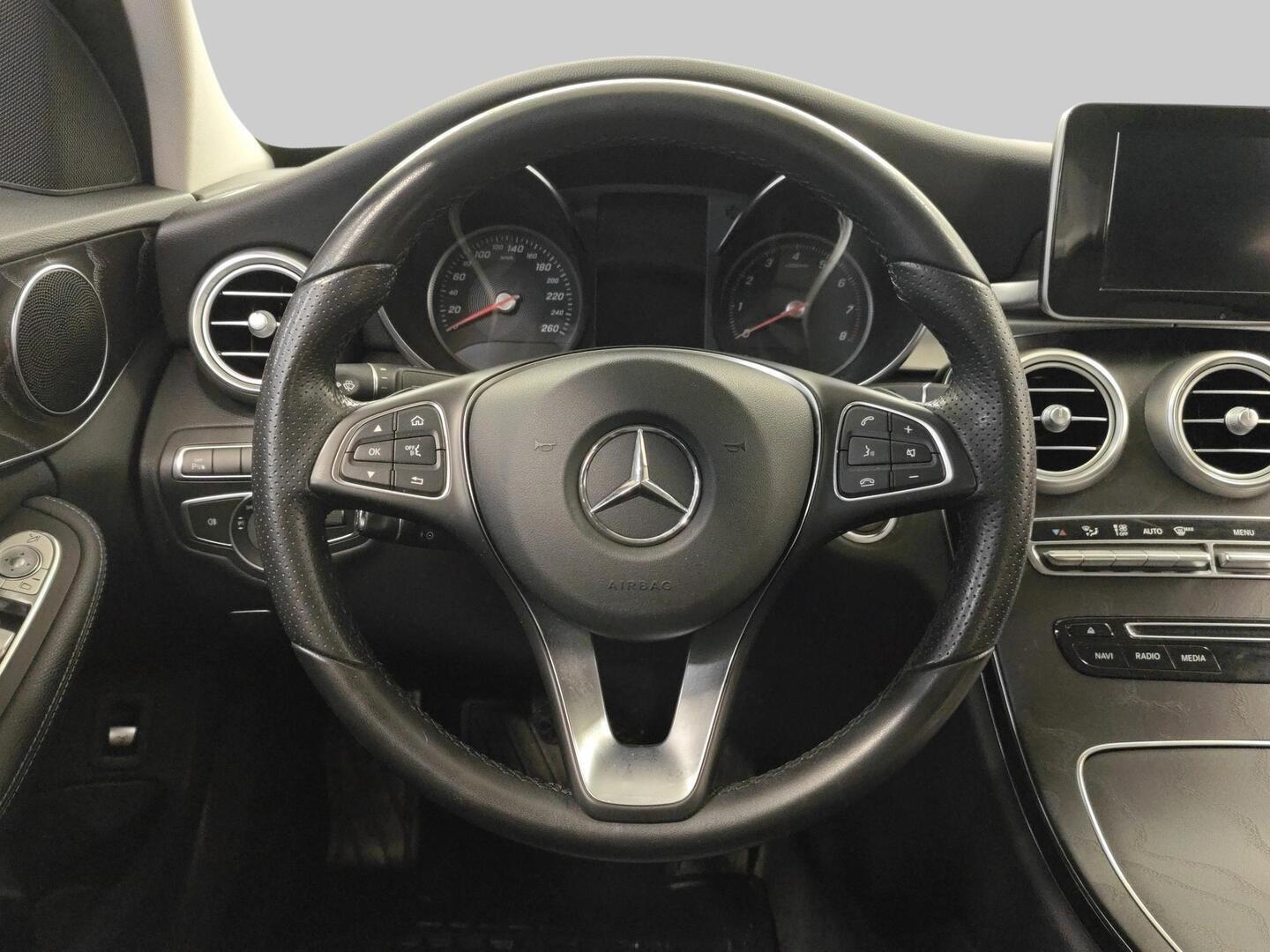 MERCEDES-BENZ C 2017