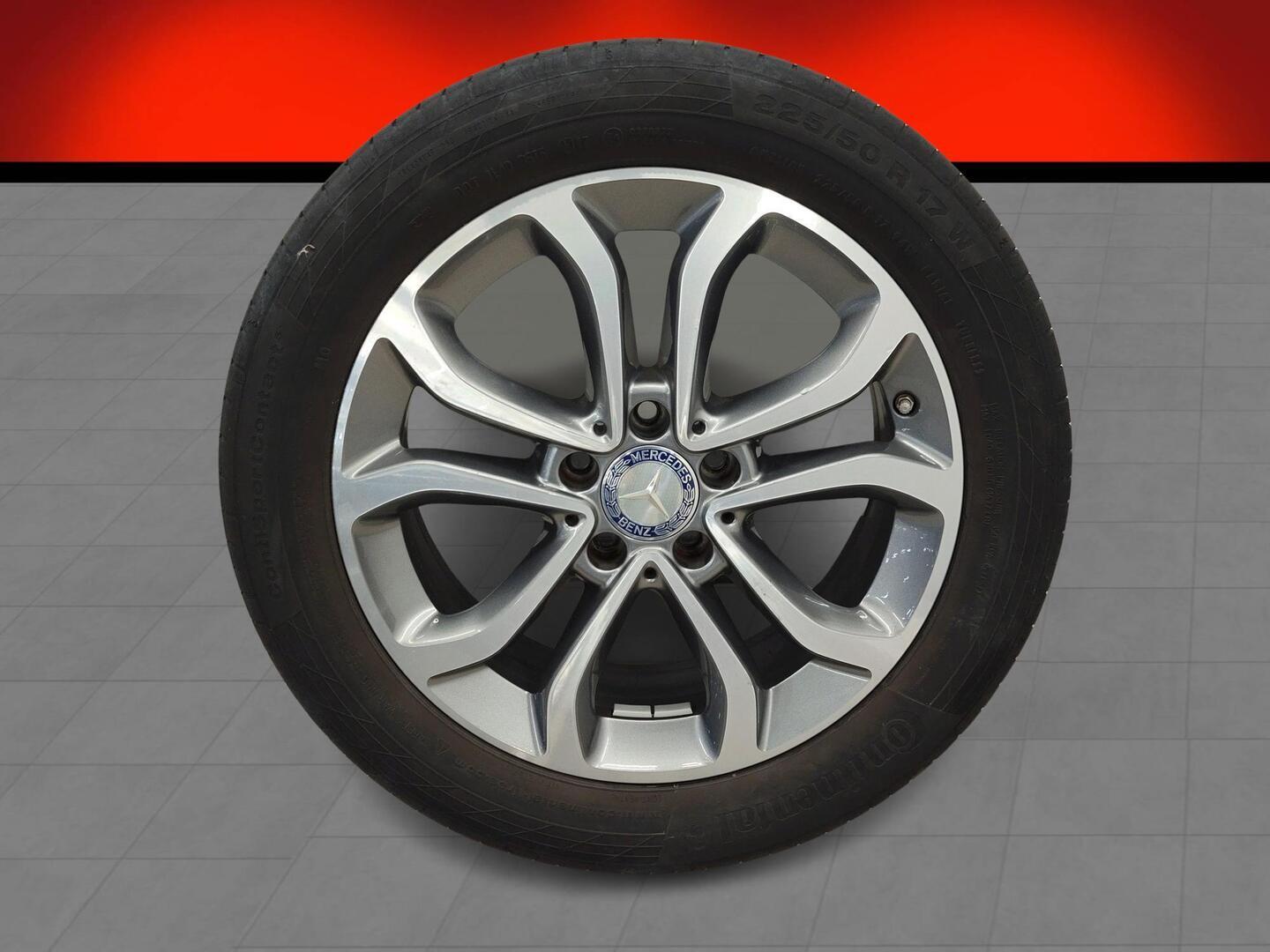 MERCEDES-BENZ C 2017