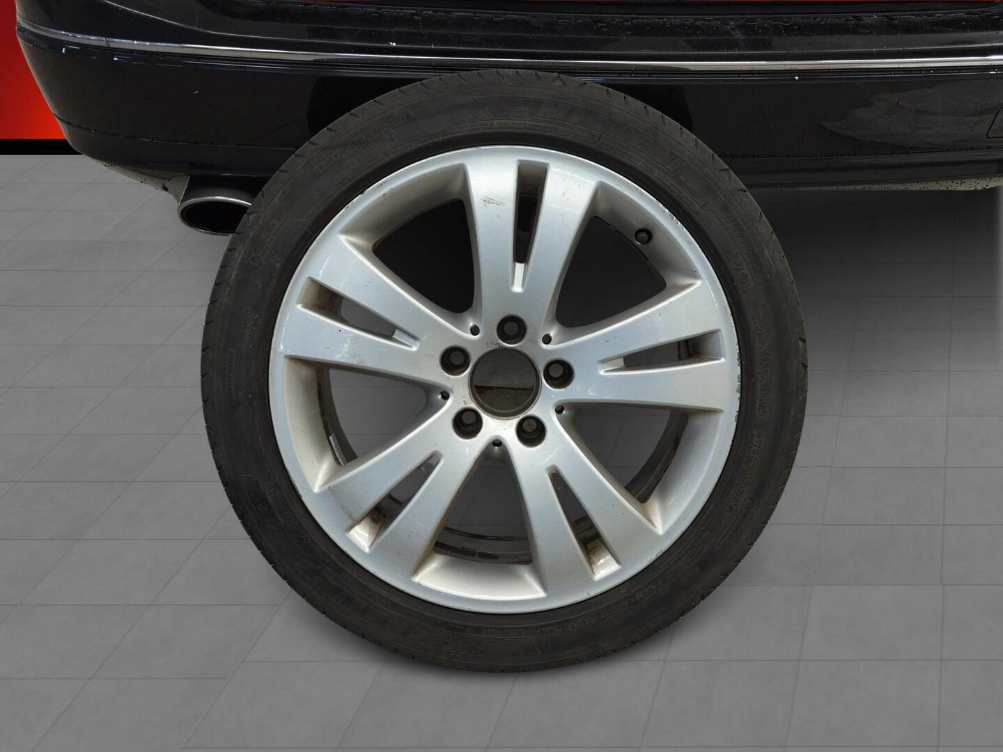 MERCEDES-BENZ C 2009