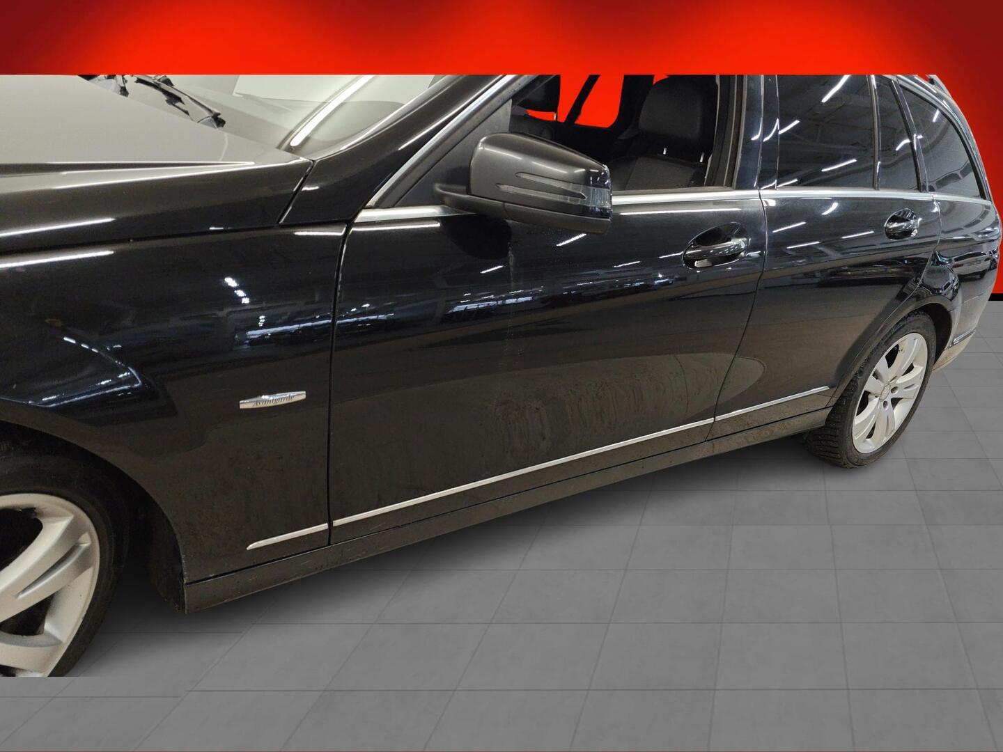 MERCEDES-BENZ C 2009