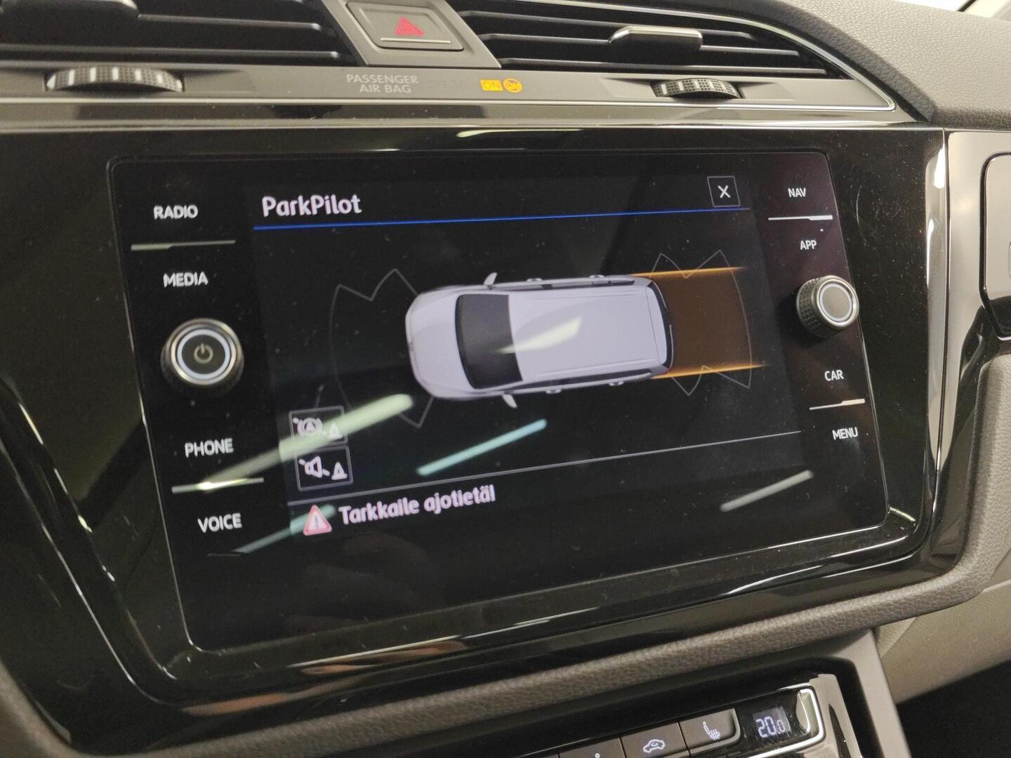 VOLKSWAGEN Touran 2018