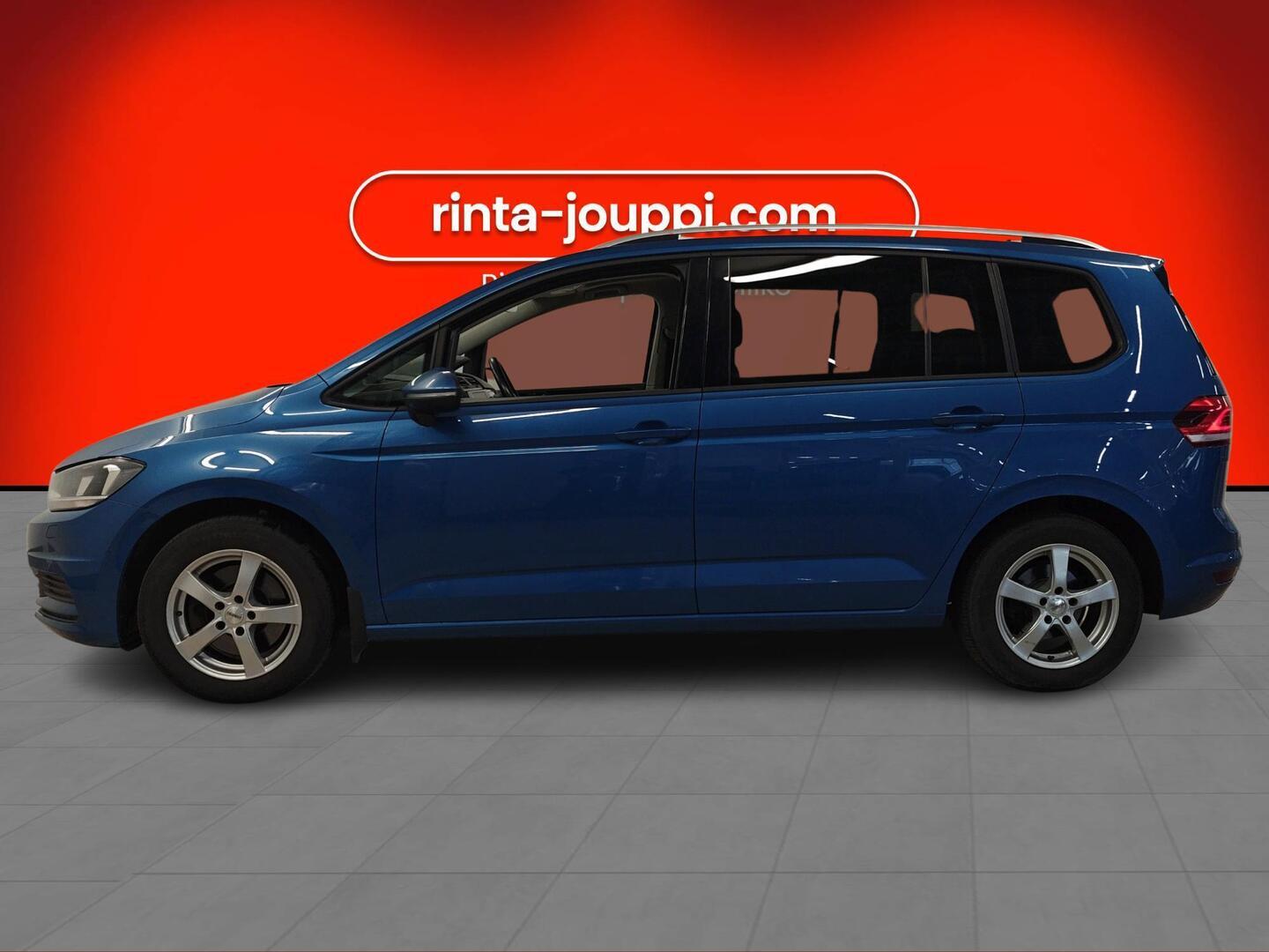 VOLKSWAGEN Touran 2018