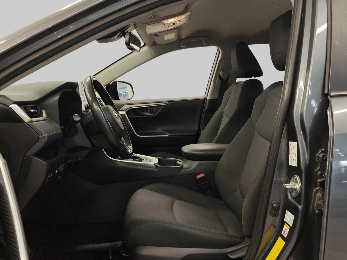 TOYOTA RAV4 2019