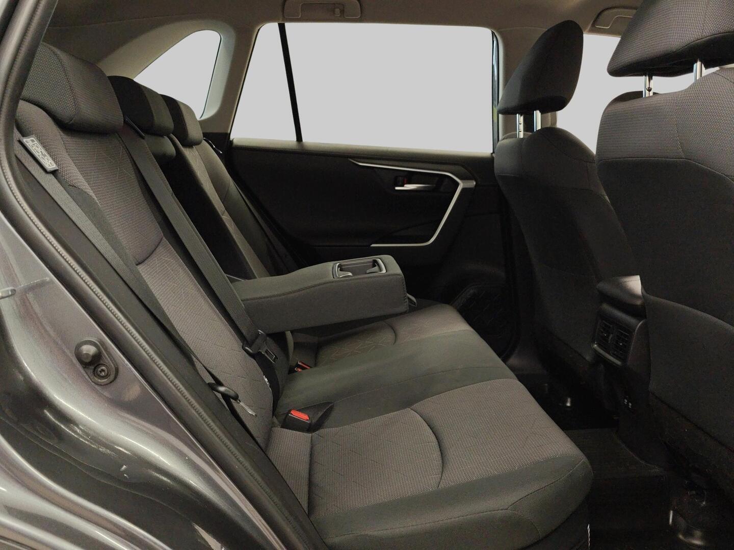 TOYOTA RAV4 2019