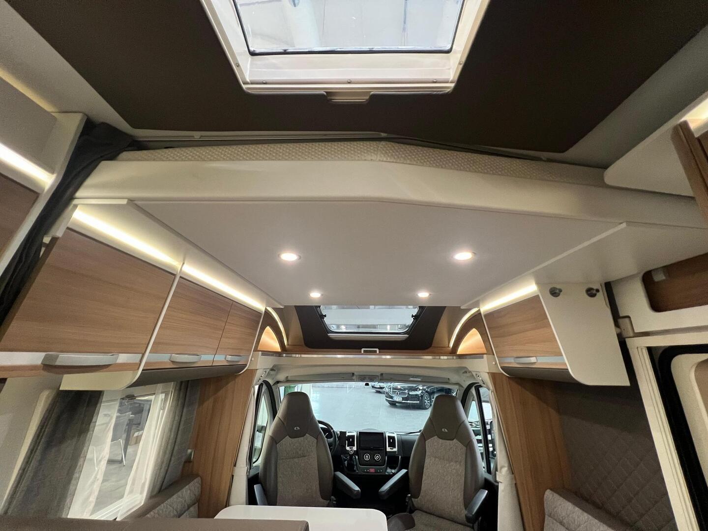 ADRIA MATRIX M 670 SC 2020