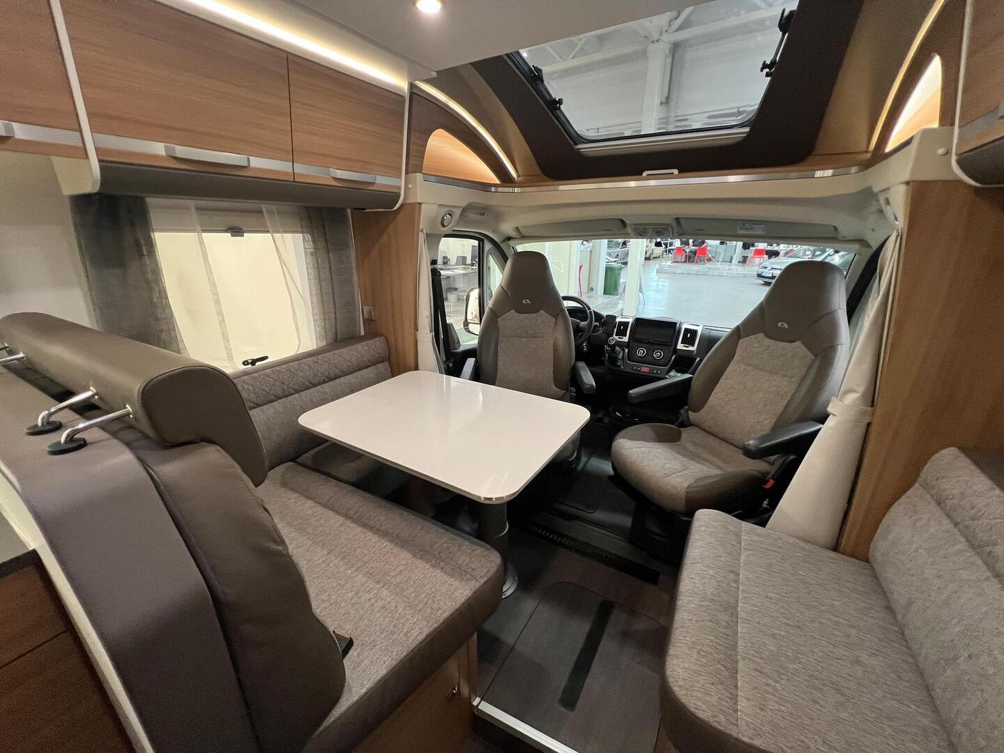 ADRIA MATRIX M 670 SC 2020