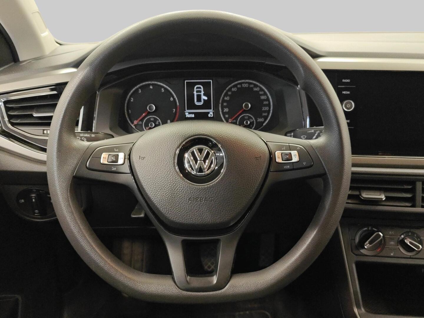 VOLKSWAGEN Polo 2018
