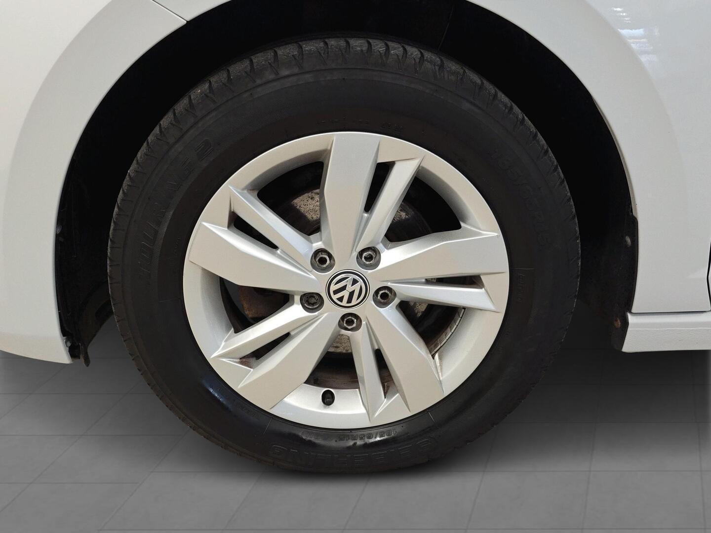 VOLKSWAGEN Polo 2018