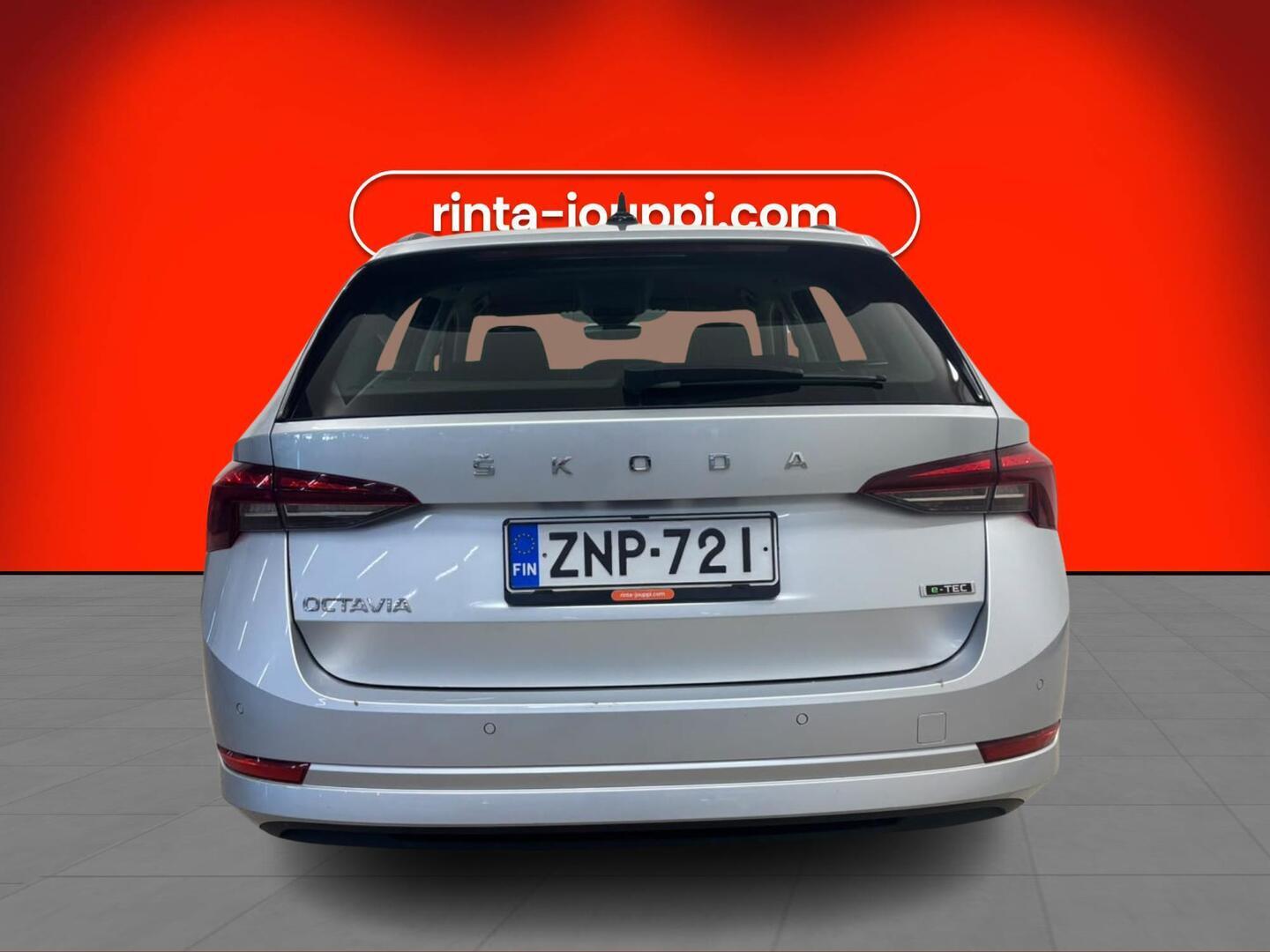 SKODA Octavia 2021