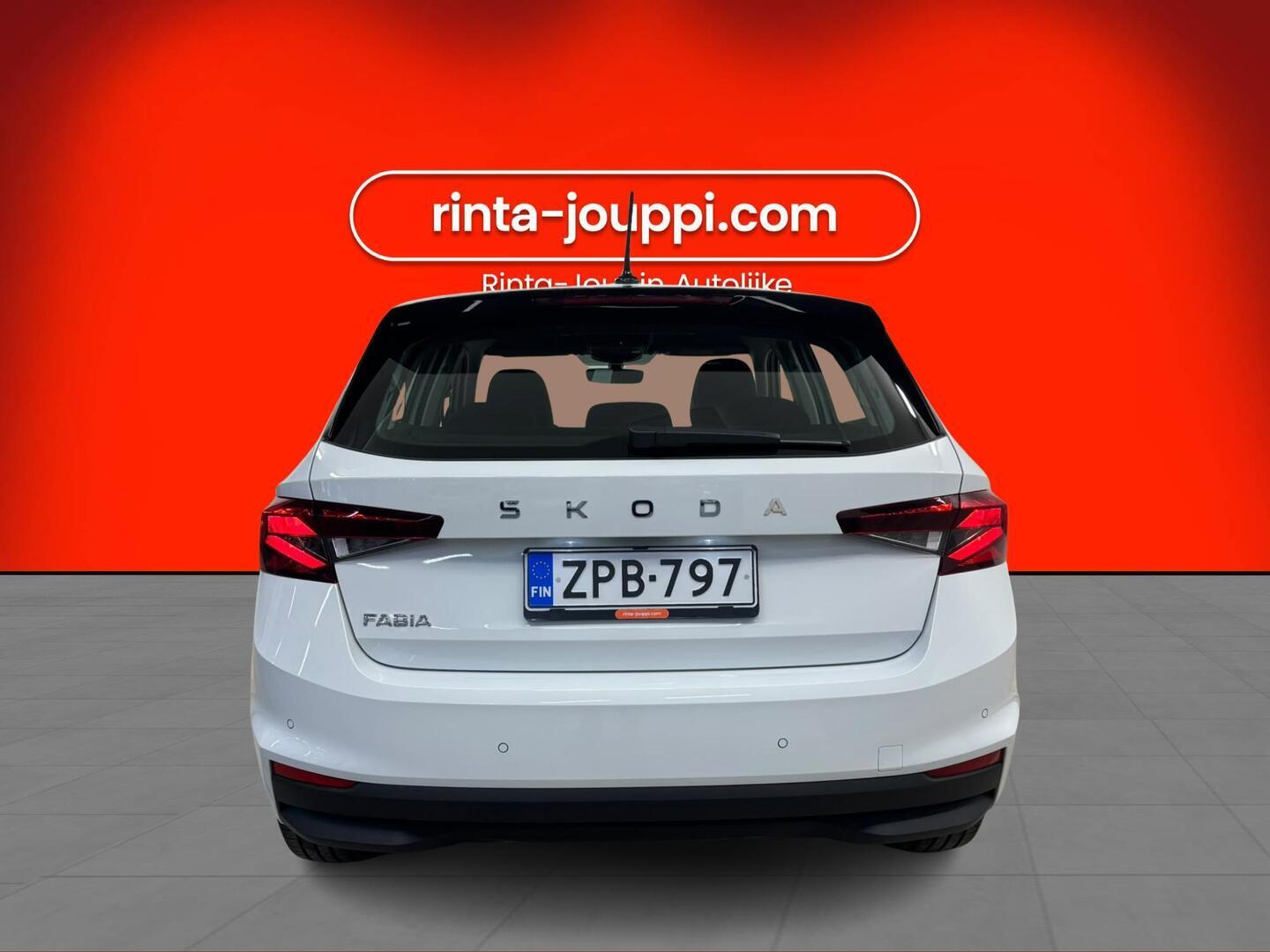 SKODA FABIA 2025