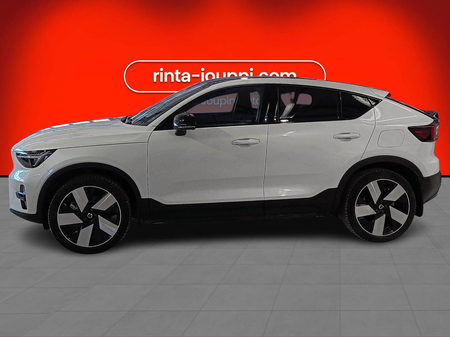 VOLVO C40 2024