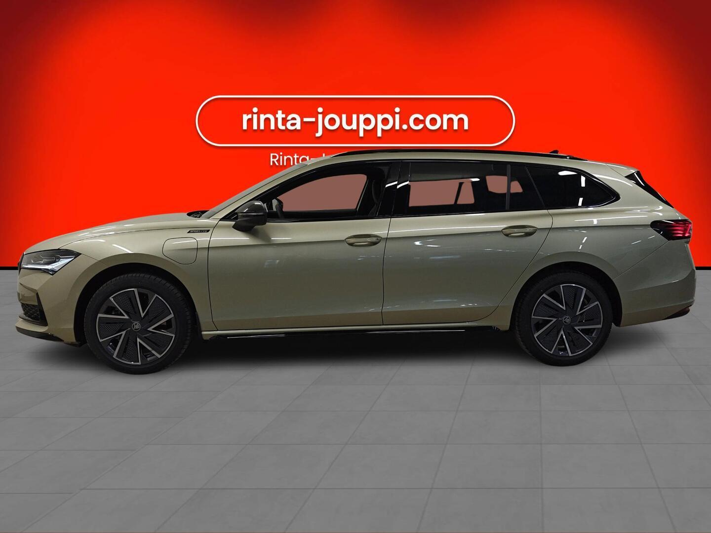 SKODA Superb 2026