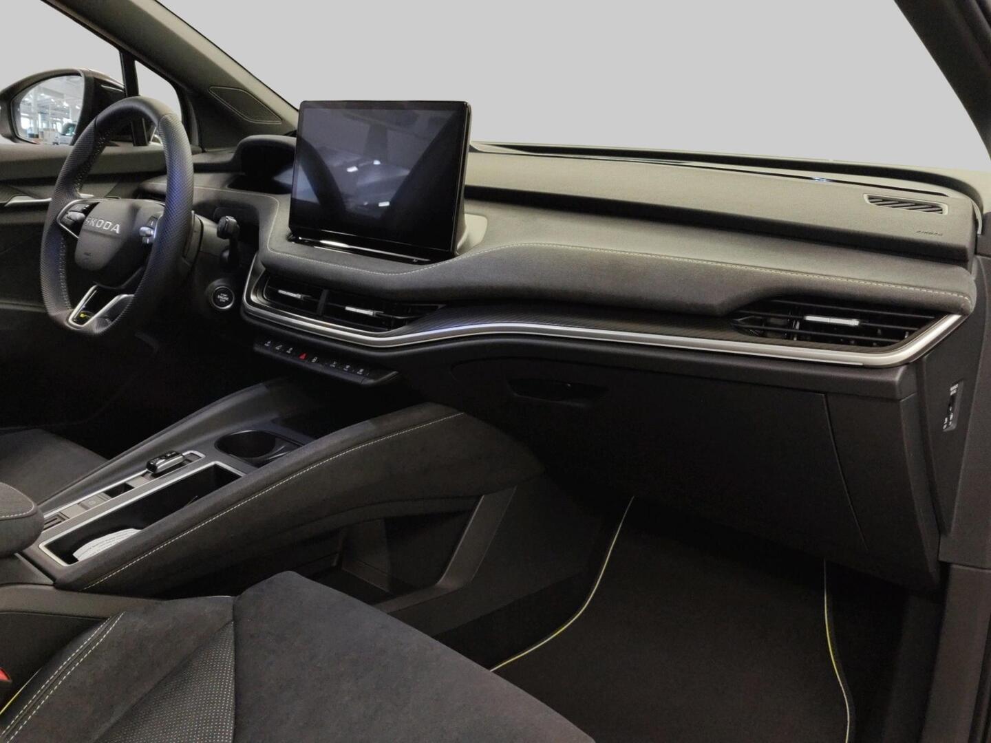 SKODA Enyaq 2026