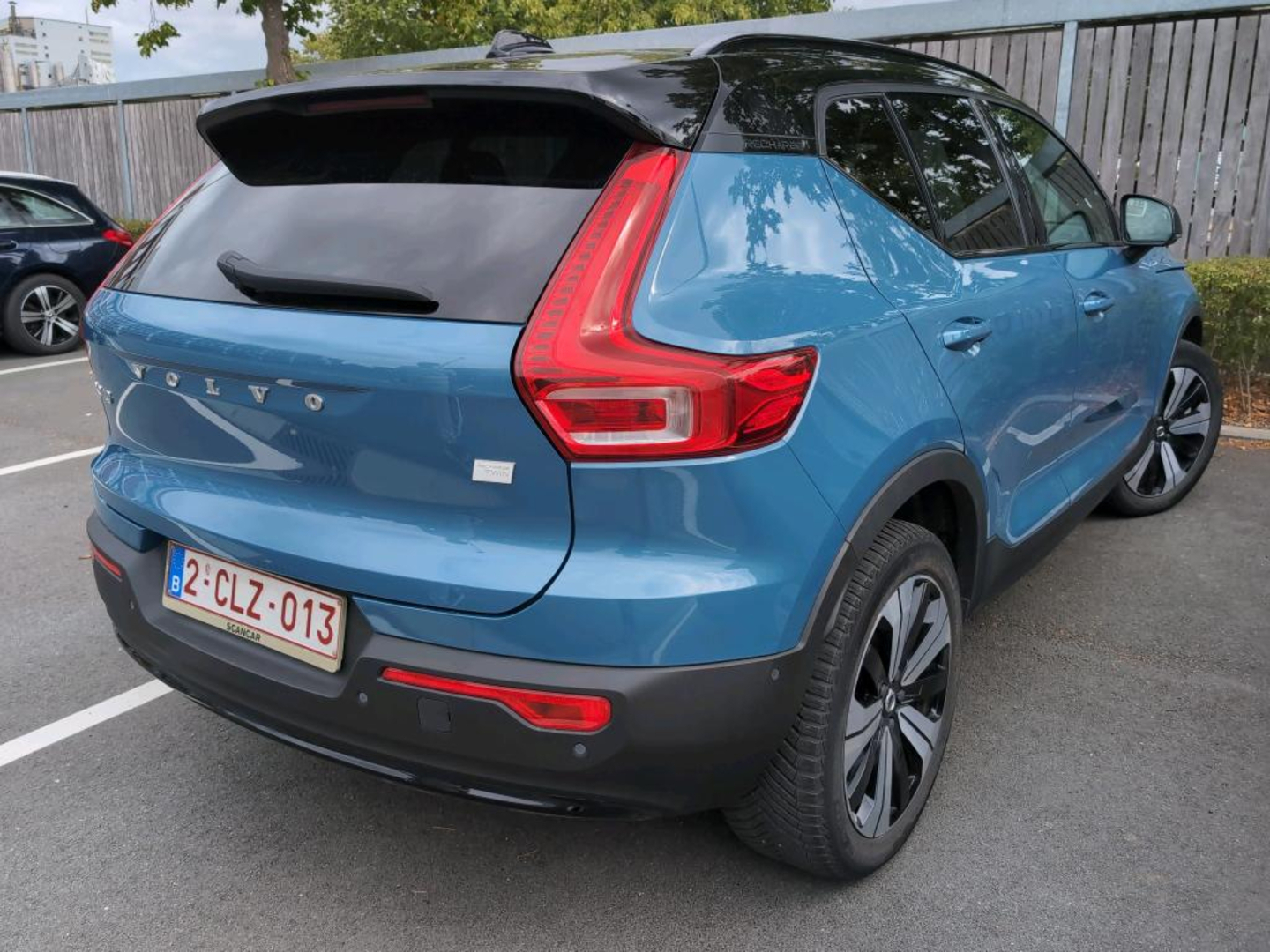 VOLVO XC40 2023