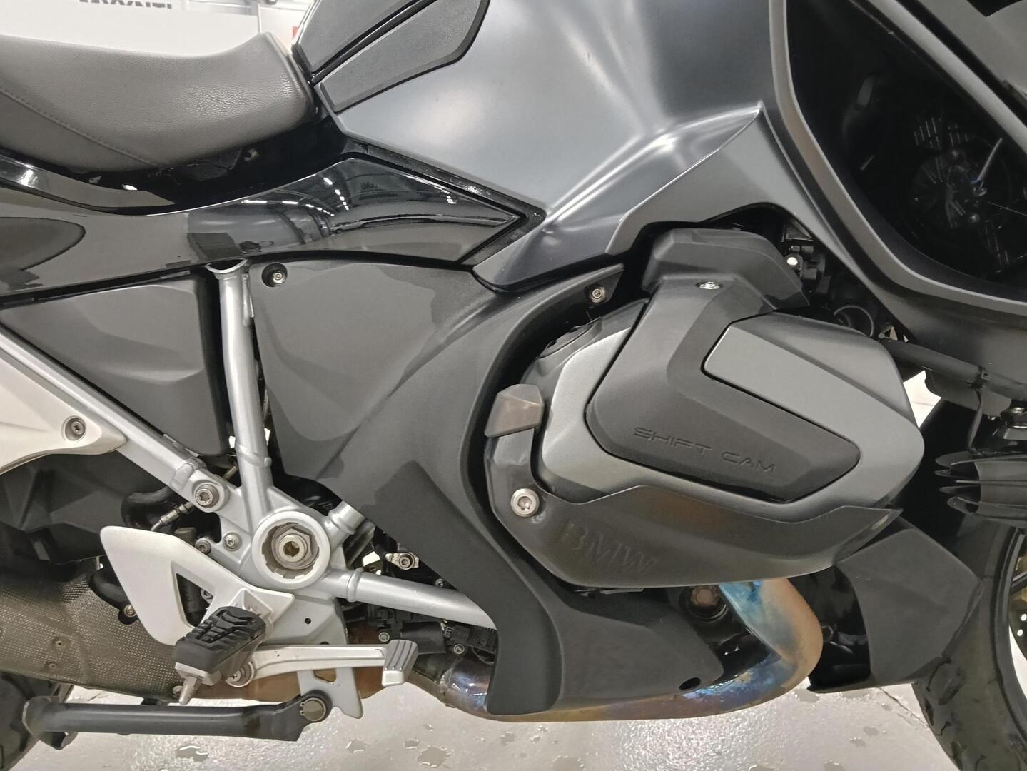 BMW R 2022