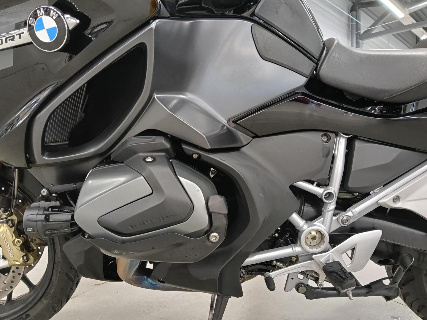 BMW R 2022