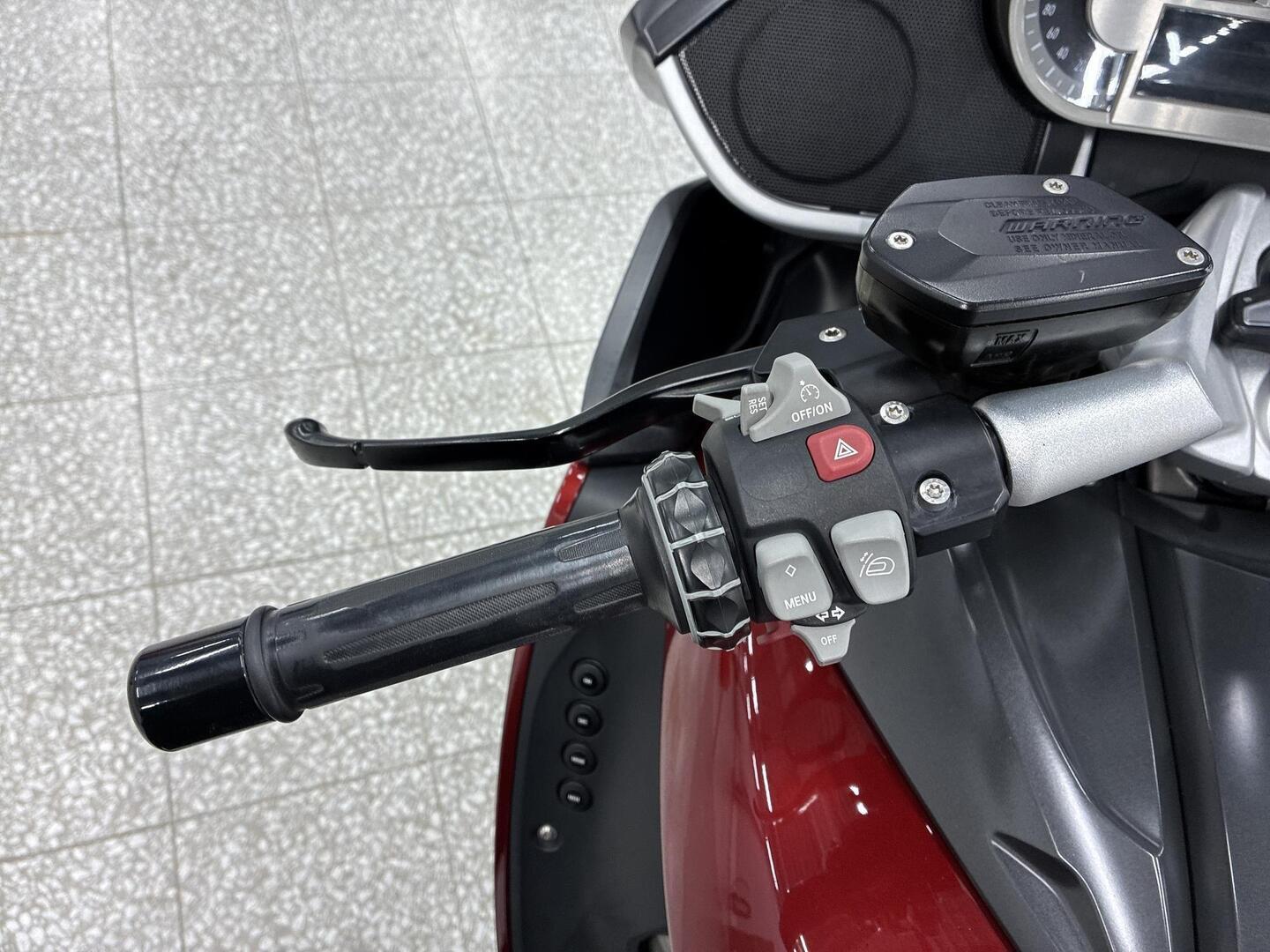 BMW K 2011