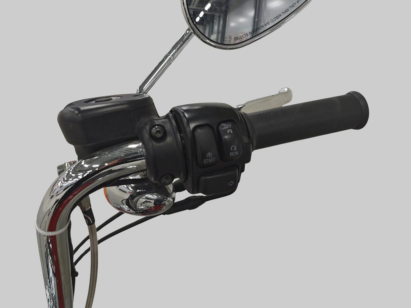HARLEY-DAVIDSON Sportster 2013
