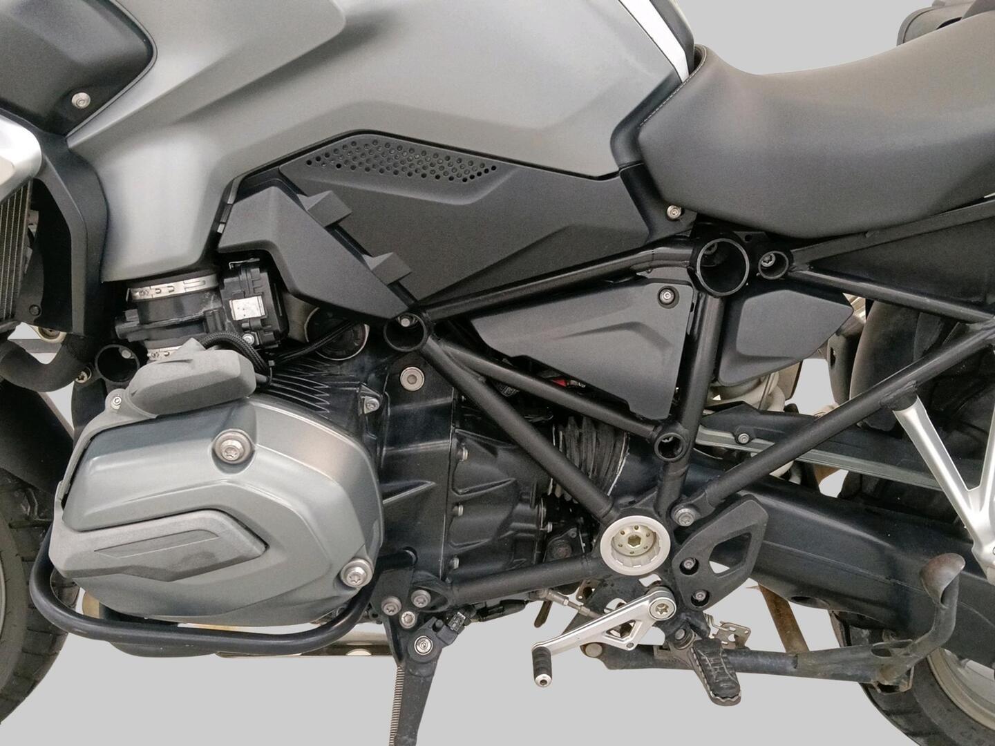 BMW R 2016
