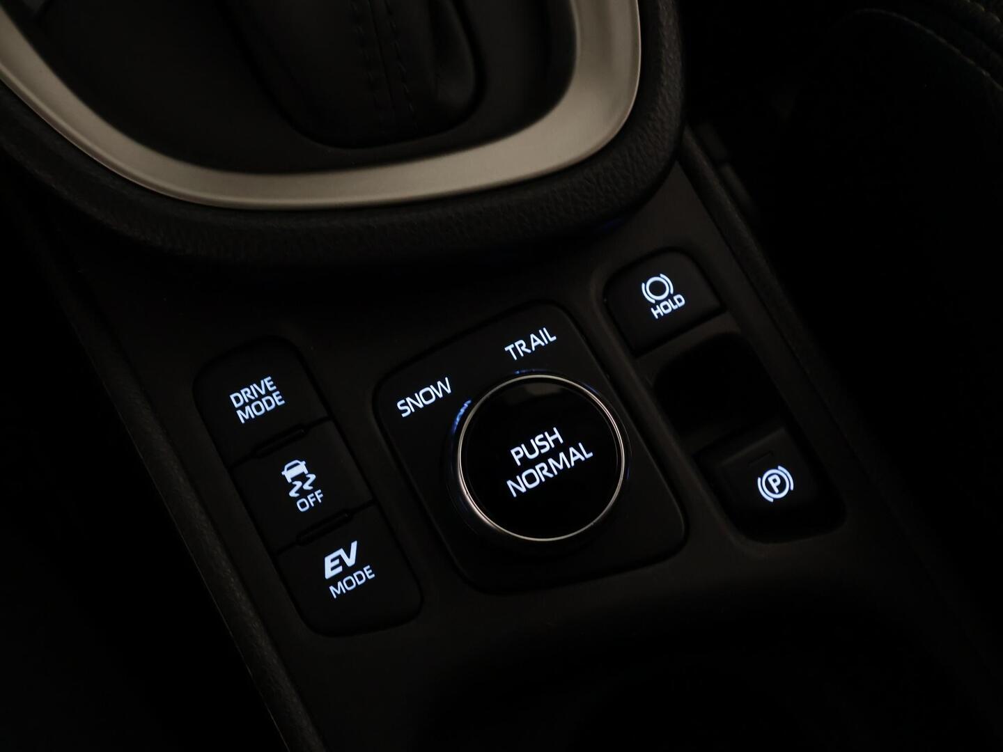 TOYOTA Yaris Cross 2023