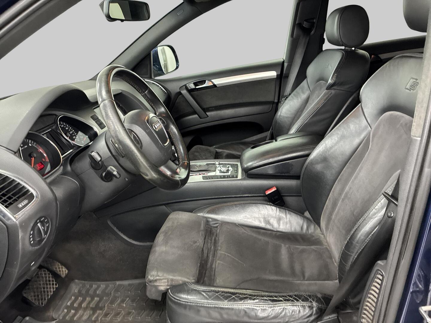 AUDI Q7 2008