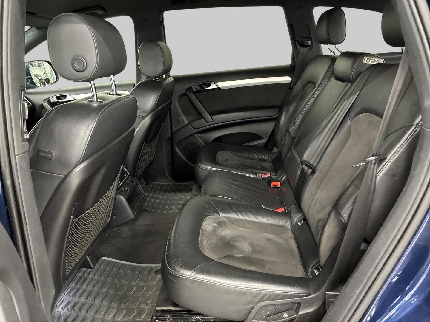 AUDI Q7 2008