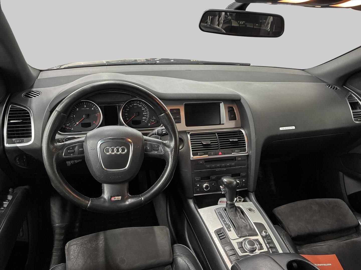 AUDI Q7 2008