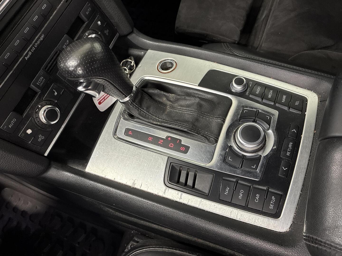 AUDI Q7 2008
