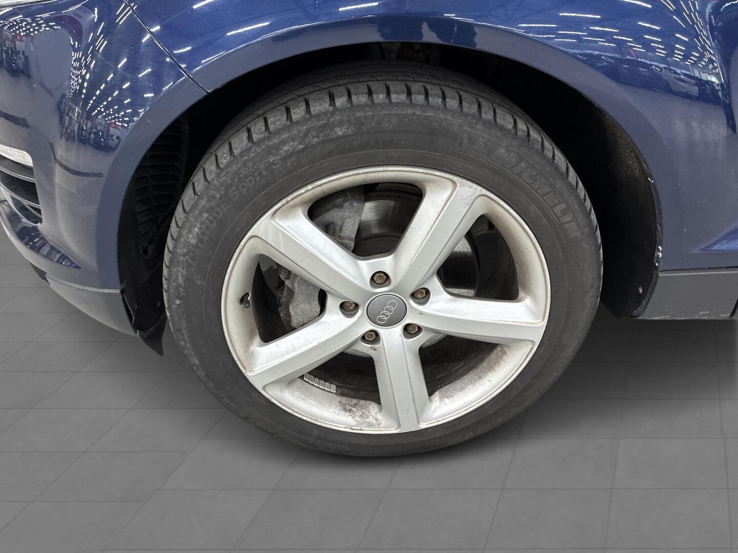 AUDI Q7 2008