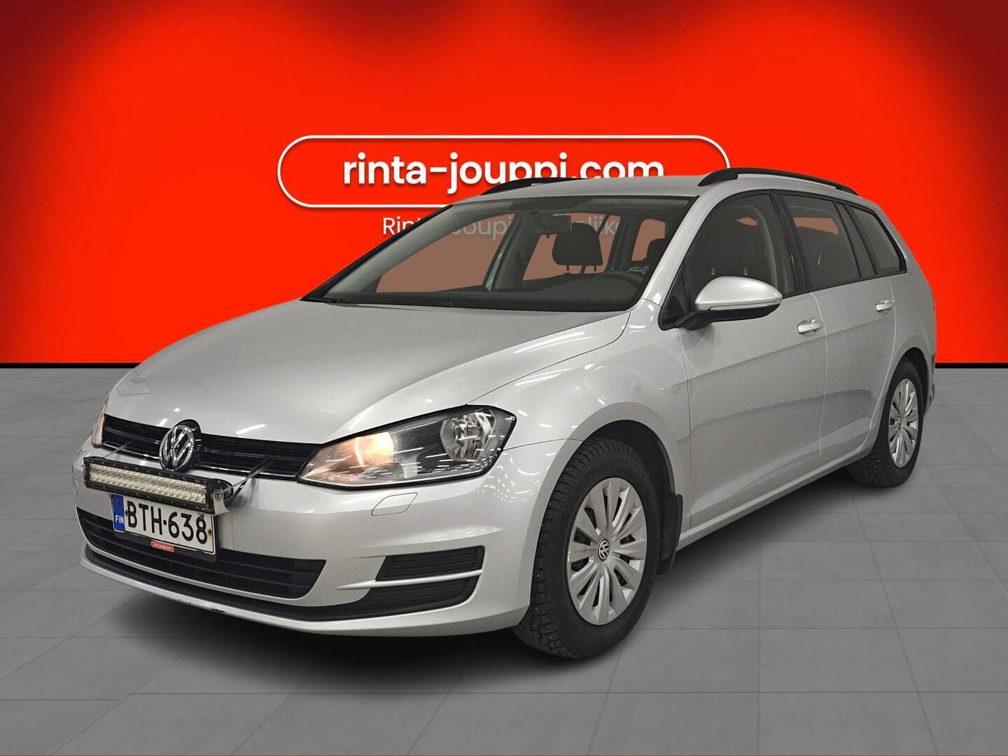 VOLKSWAGEN Golf 2015