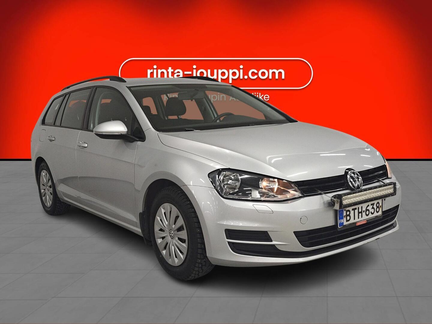 VOLKSWAGEN Golf 2015