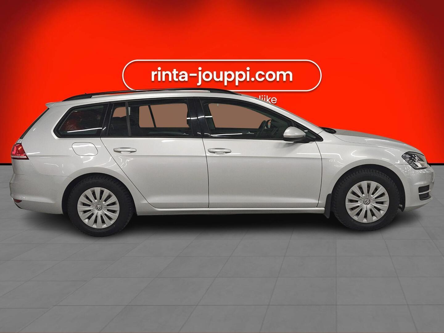 VOLKSWAGEN Golf 2015